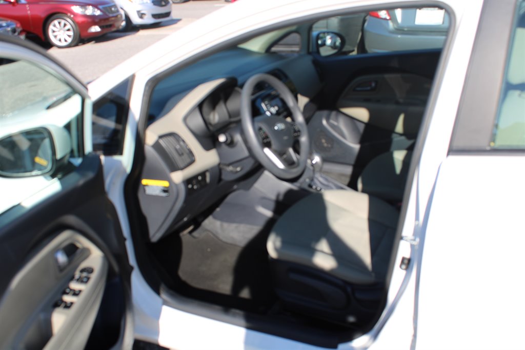 2017 Kia Rio LX photo