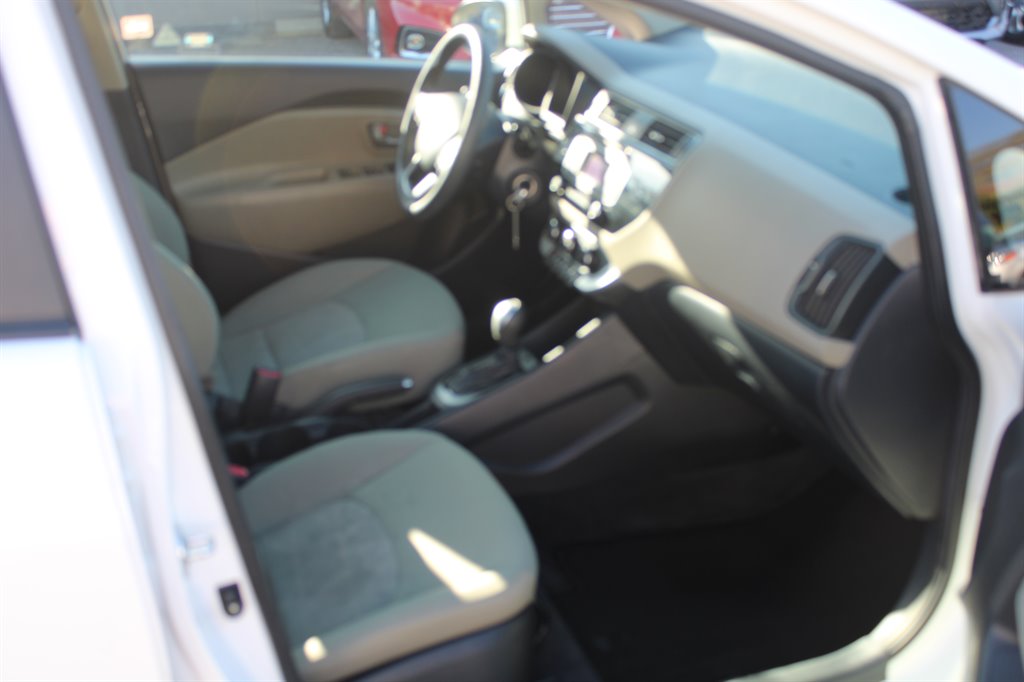 2017 Kia Rio LX photo