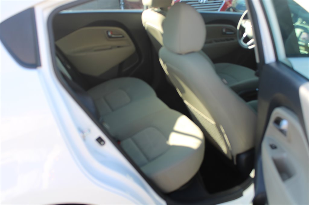 2017 Kia Rio LX photo