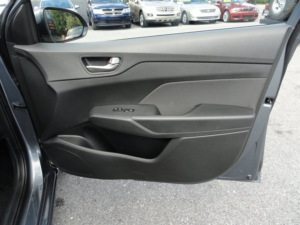2019 Hyundai Accent - $11,200