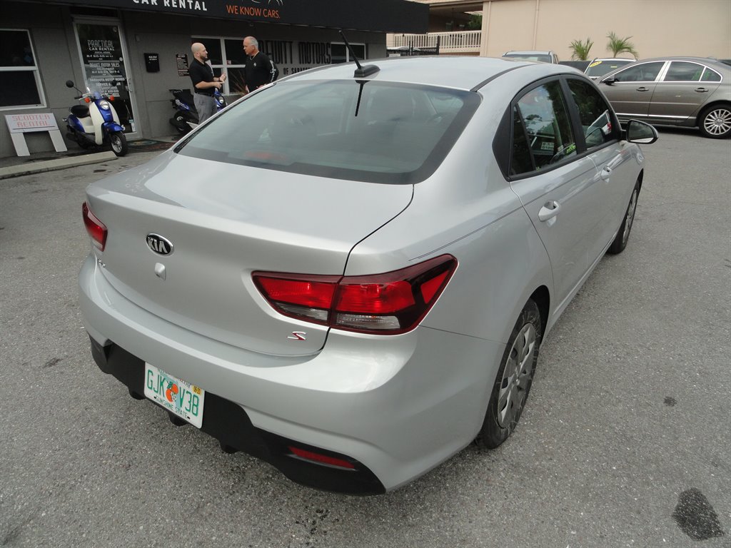 2019 KIA Rio Sedan - $13,500