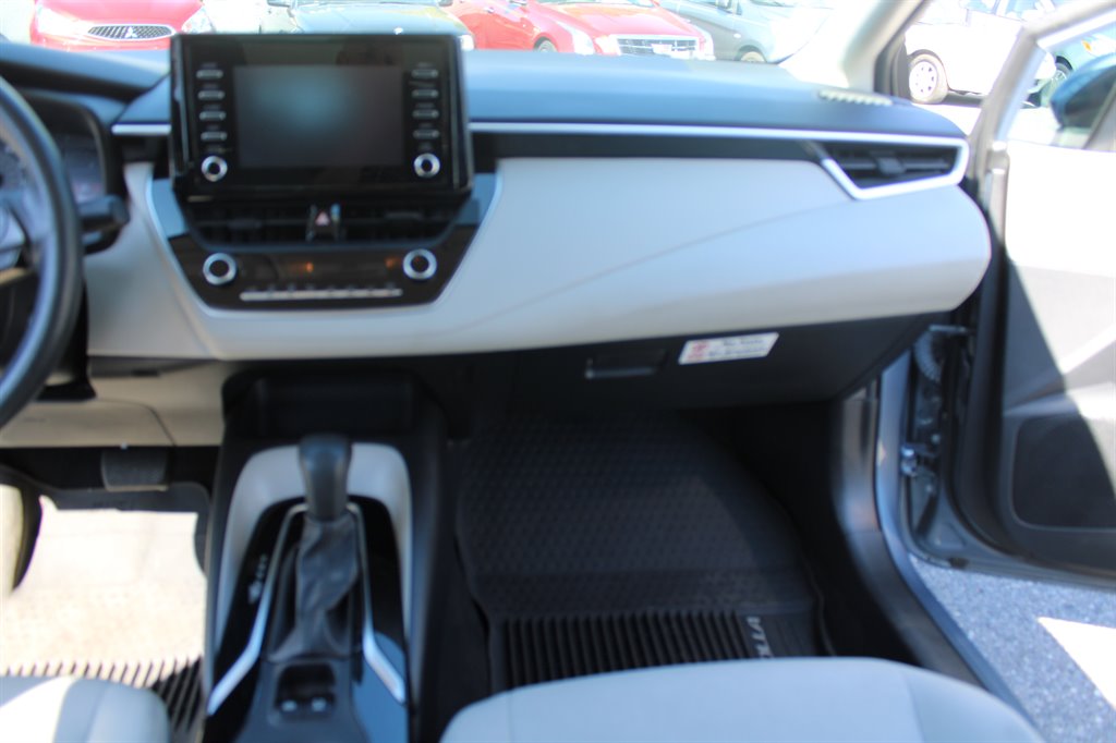 2020 Toyota Corolla - $17,500