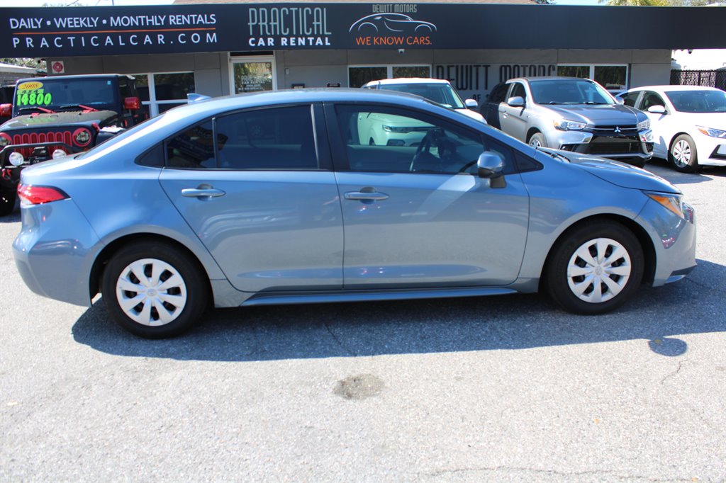 2020 Toyota Corolla - $17,500