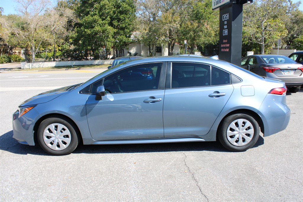 2020 Toyota Corolla - $17,500