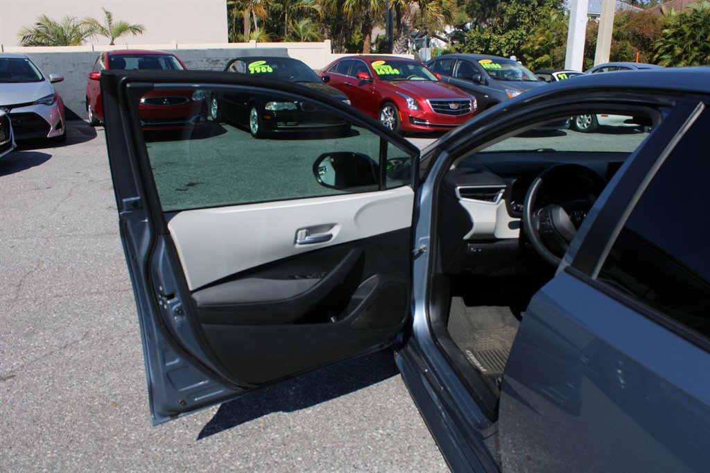 2020 Toyota Corolla - $17,500