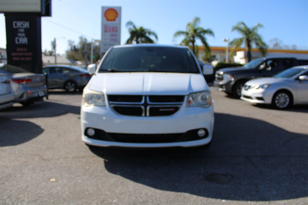 2020 Dodge Grand Caravan - $22,500