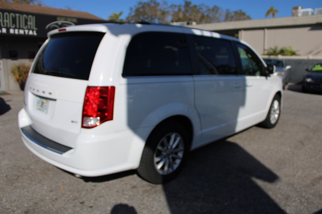 2020 Dodge Grand Caravan - $22,500