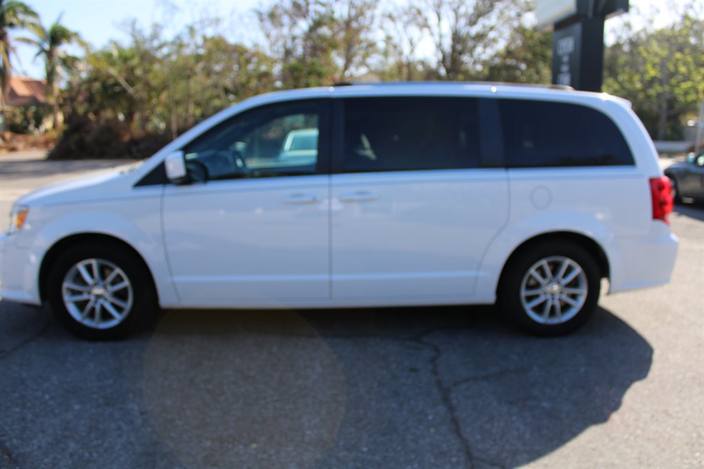 2020 Dodge Grand Caravan - $22,500