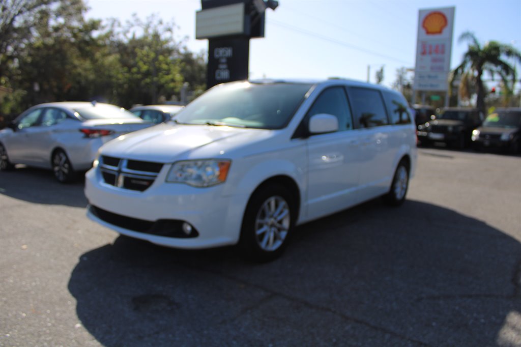 2020 Dodge Grand Caravan - $22,500