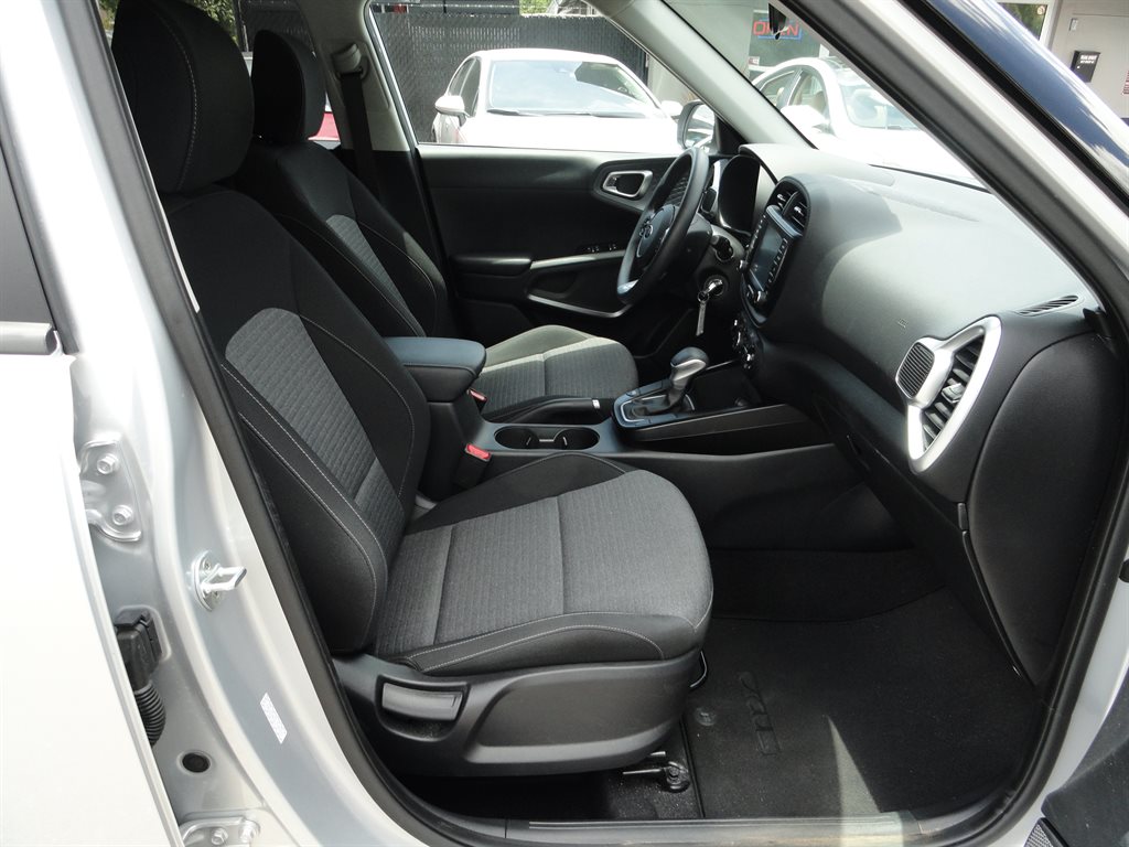 2020 Kia Soul - $13,500
