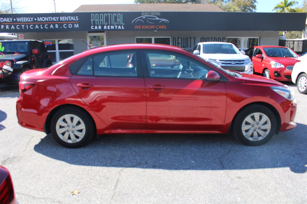 2020 Kia Rio - $18,300
