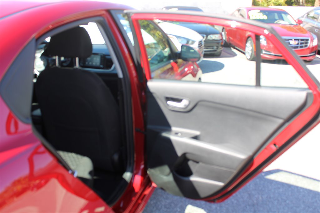 2020 Kia Rio s photo