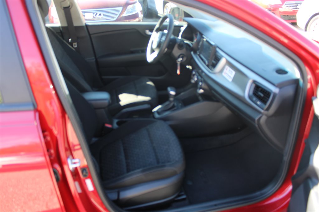 2020 Kia Rio s photo
