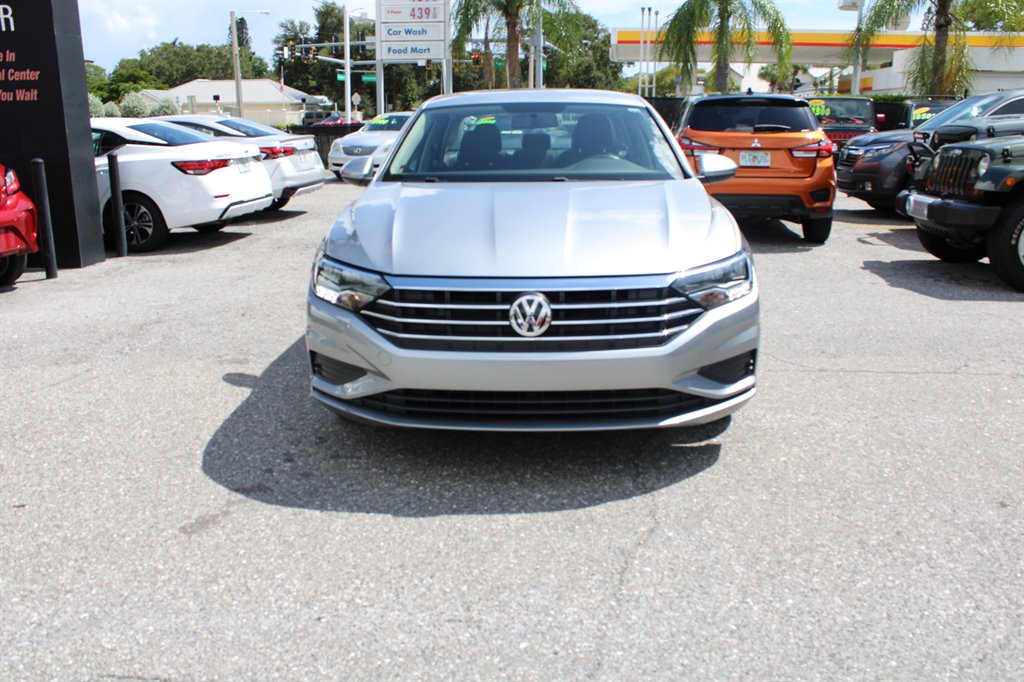 2020 Volkswagen Jetta - $17,500