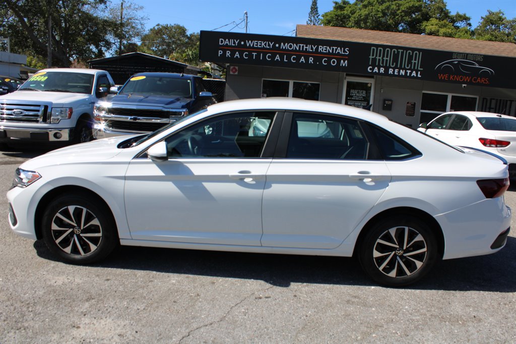 2023 Volkswagen Jetta - $21,700