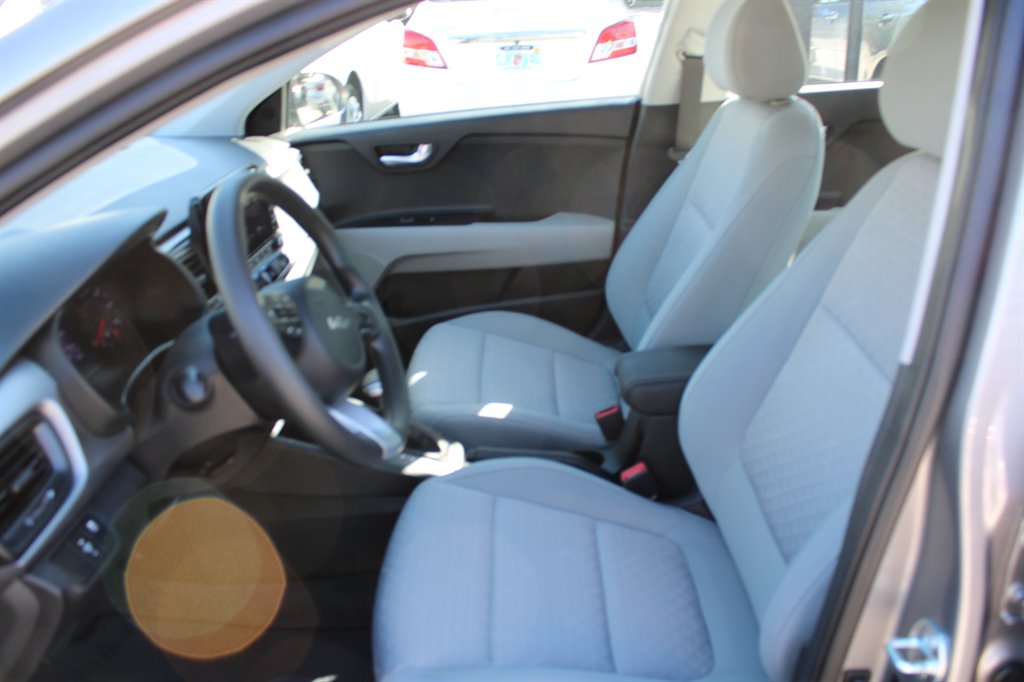 2023 Kia Rio - $19,500