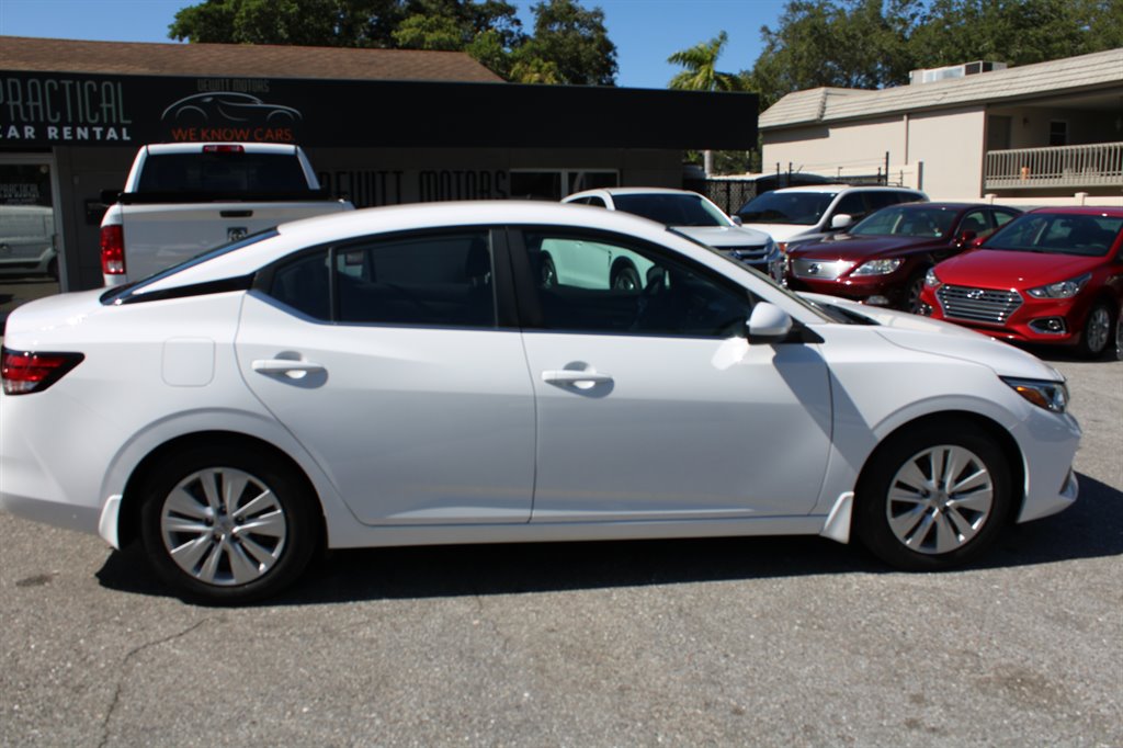 2022 Nissan Sentra S photo