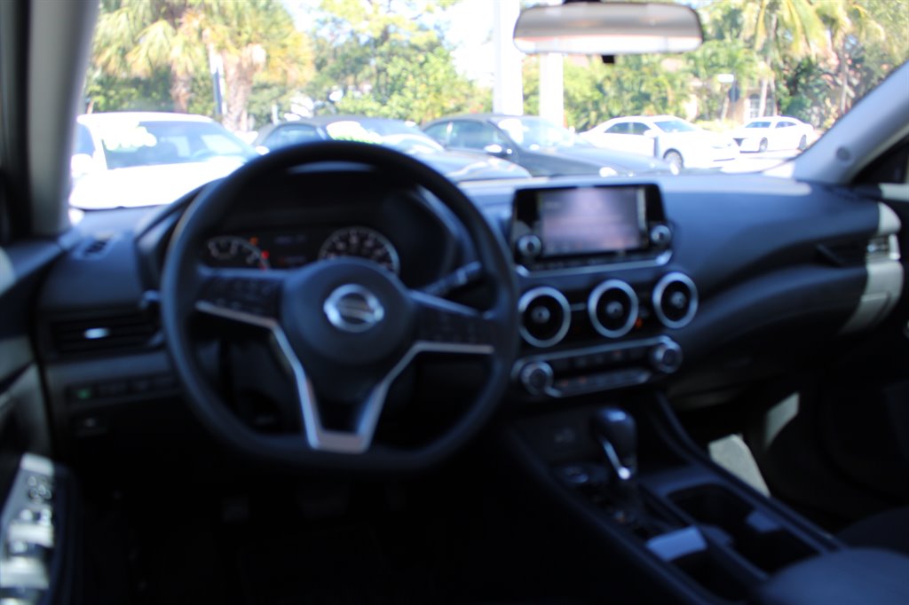2022 Nissan Sentra S photo