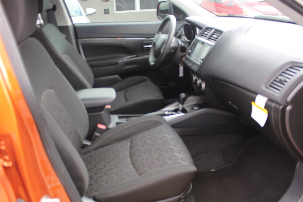 2023 Mitsubishi Outlander