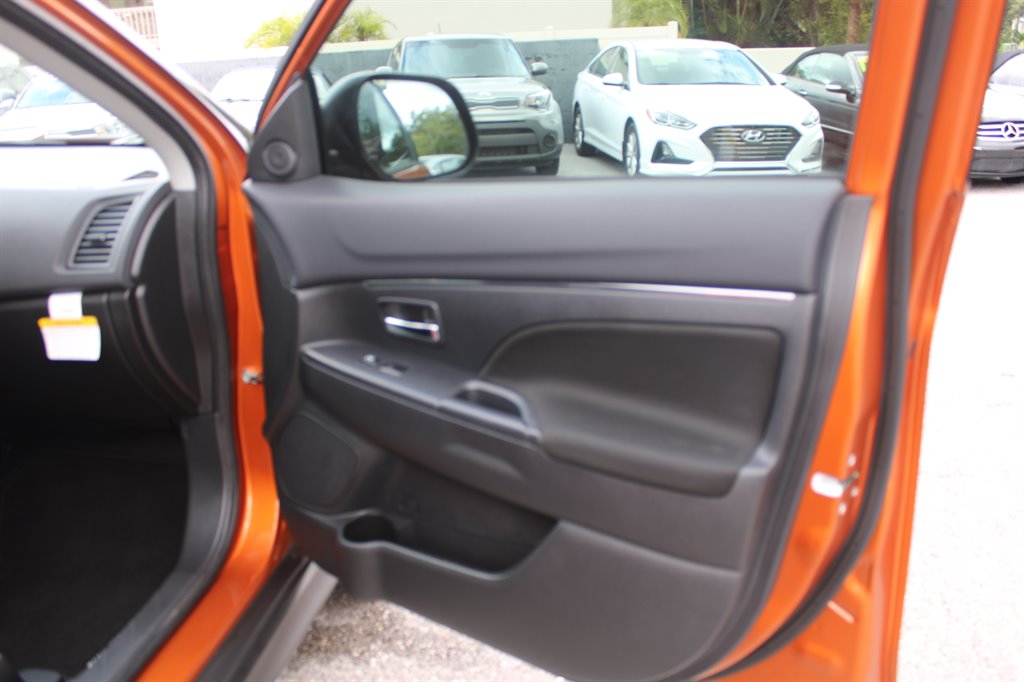 2023 Mitsubishi Outlander