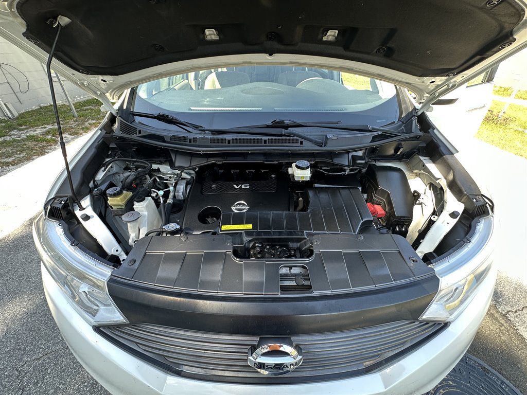 2016 Nissan Quest S photo