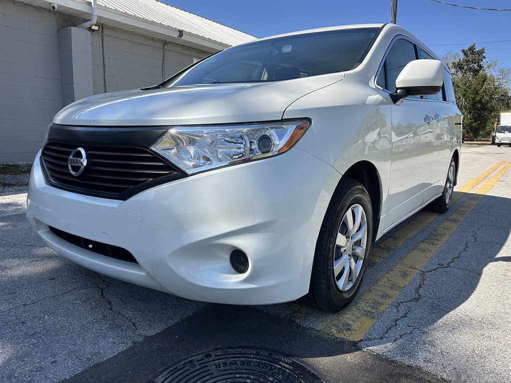 2016 Nissan Quest S photo