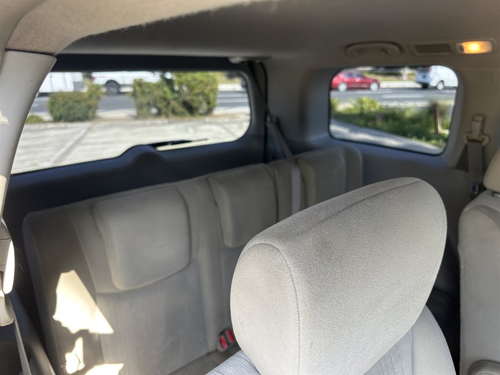2014 Nissan Quest 3.5 S photo