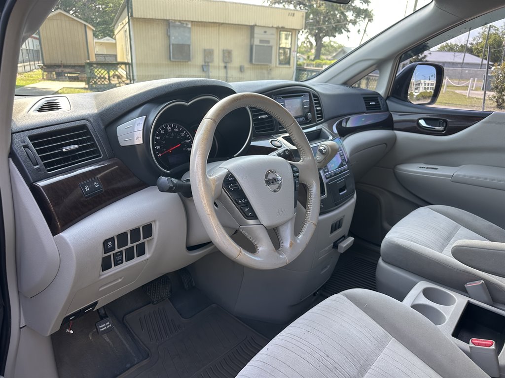 2014 Nissan Quest 3.5 S photo