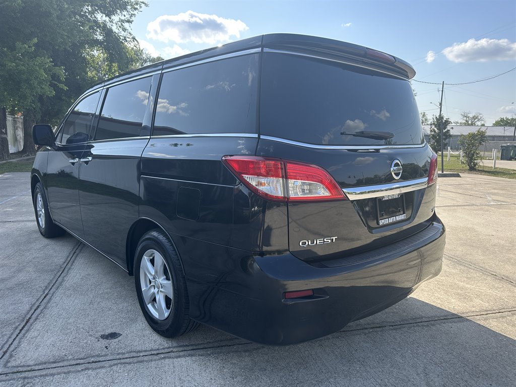 2014 Nissan Quest 3.5 S photo