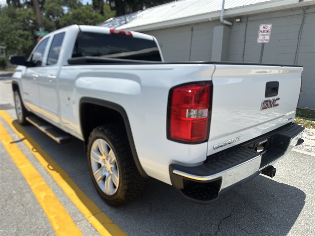 2015 GMC Sierra 1500 SLE photo