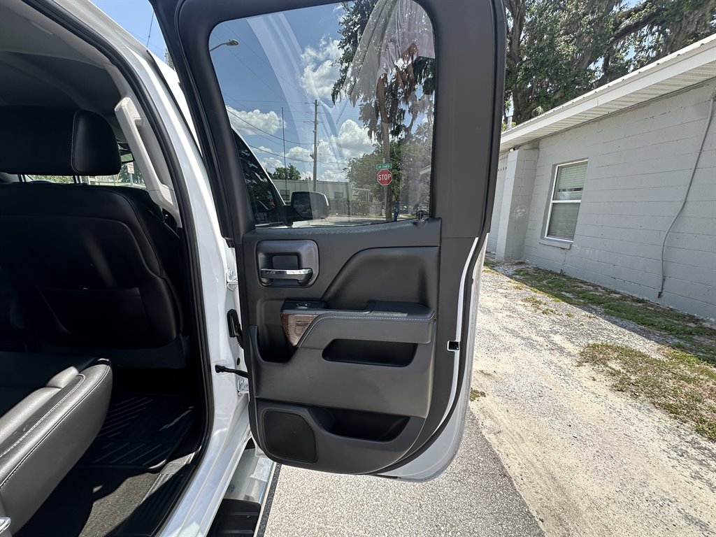 2015 GMC Sierra 1500 SLE photo