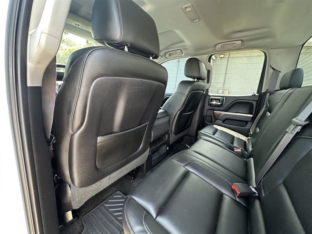 2015 GMC Sierra 1500 SLE photo