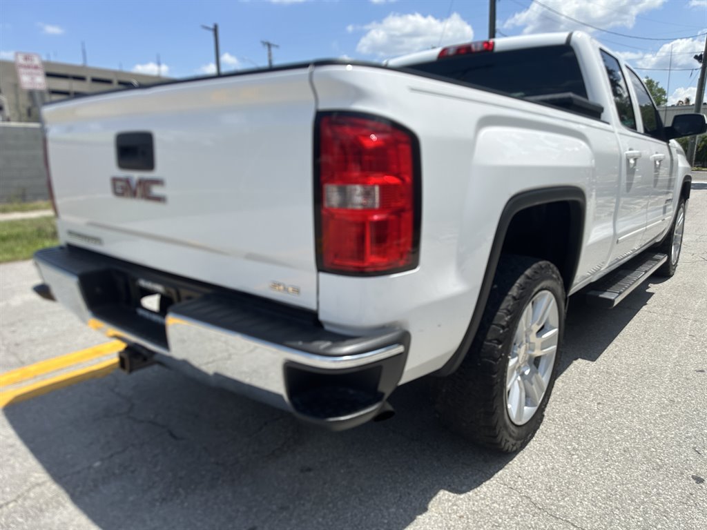 2015 GMC Sierra 1500 SLE photo
