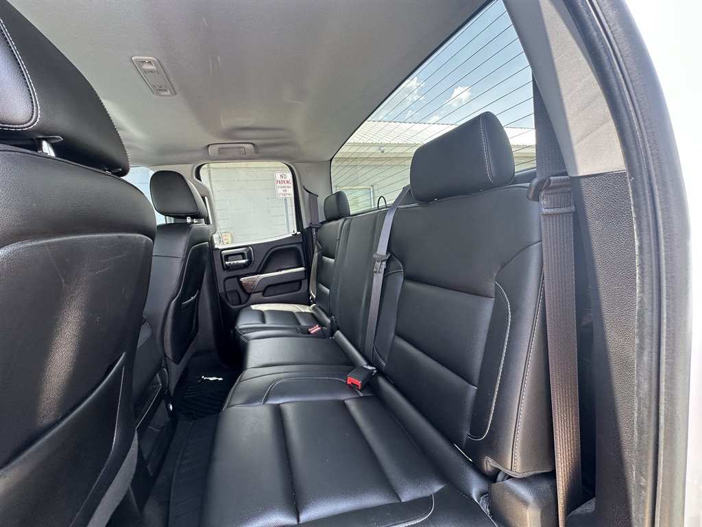 2015 GMC Sierra 1500 SLE photo