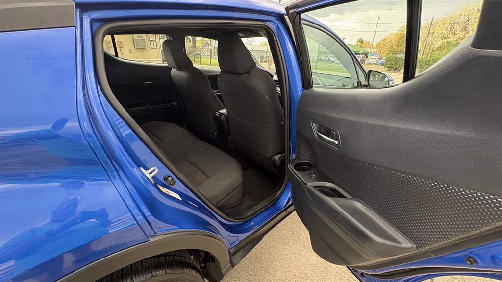 2018 Toyota C-HR - $16,995