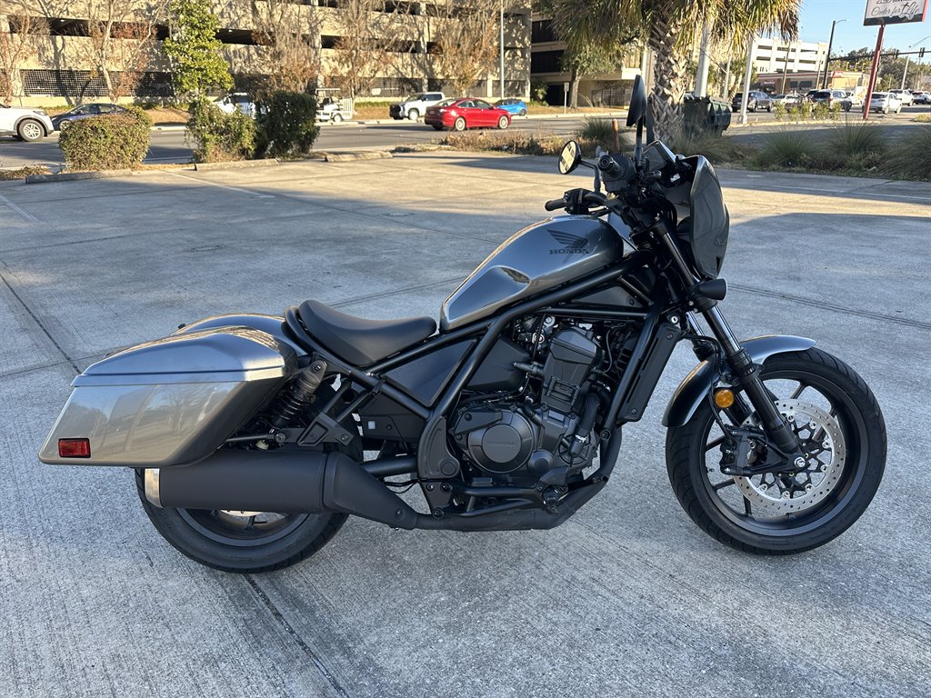 2025 Honda VT1100C2 Shadow ACE - $10,995