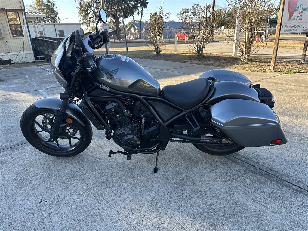 2025 Honda VT1100C2 Shadow ACE - $10,995