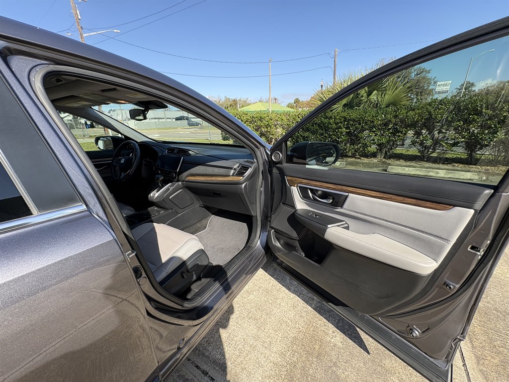 2019 Honda CR-V - $18,500