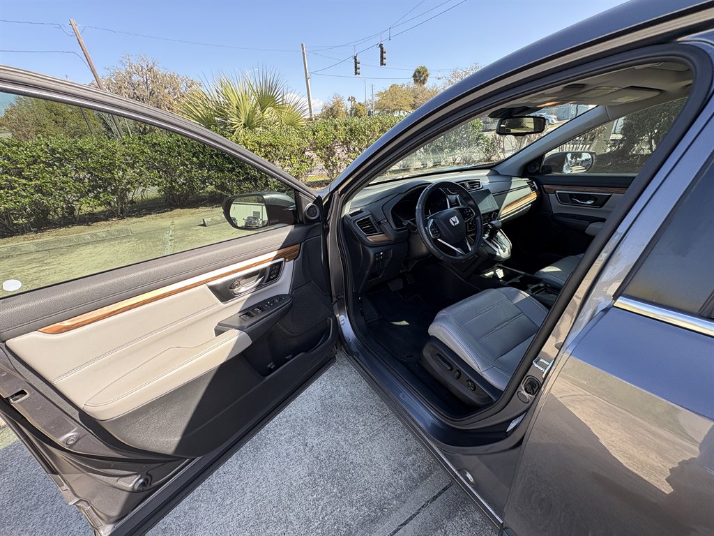 2019 Honda CR-V - $18,500