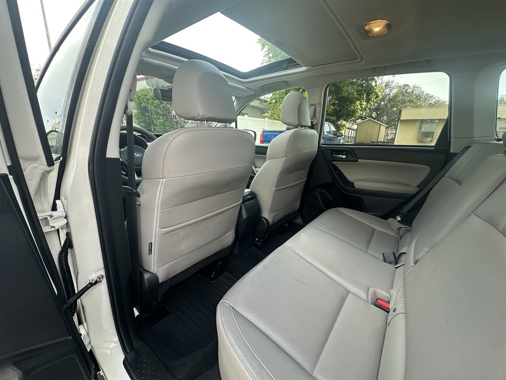 2017 Subaru Forester - $14,995