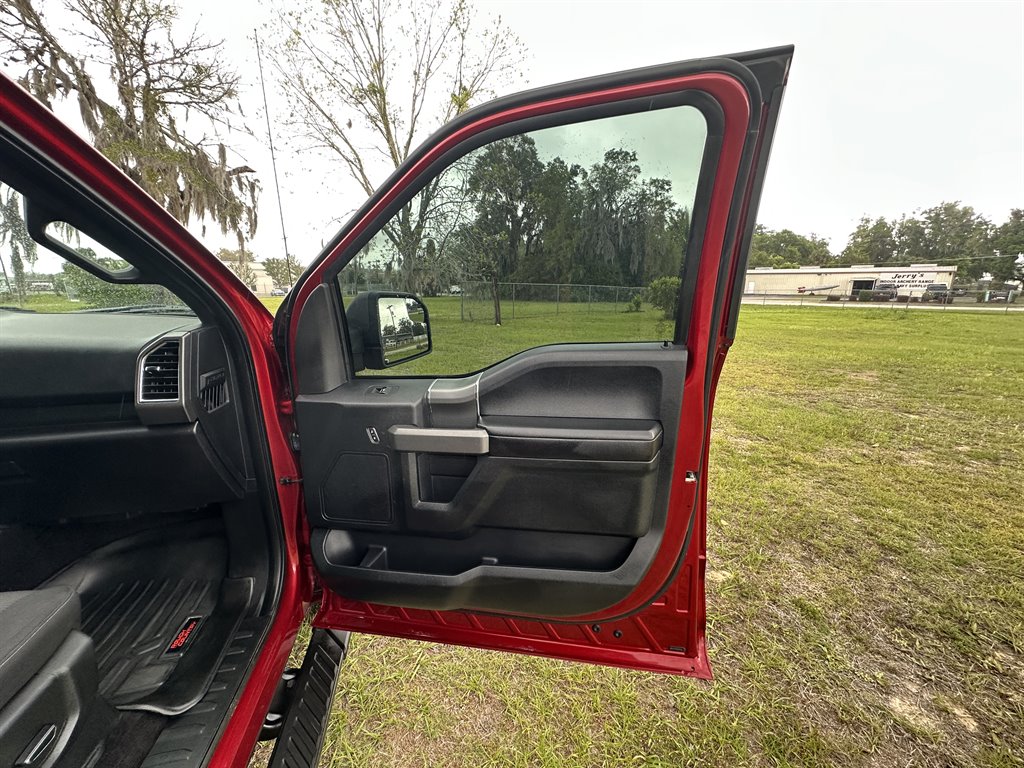 2017 Ford F-150 - $30,800