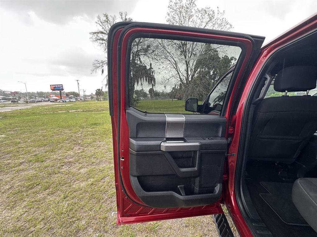 2017 Ford F-150 - $30,800