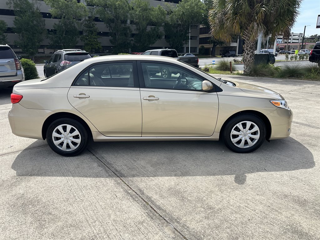 2011 Toyota Corolla - $11,998