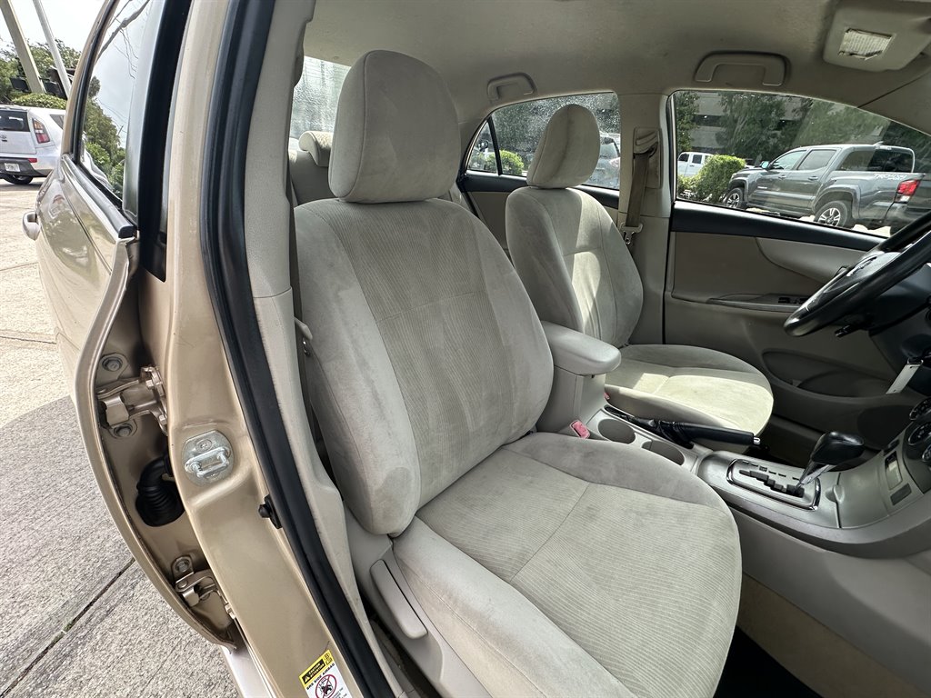2011 Toyota Corolla - $11,998