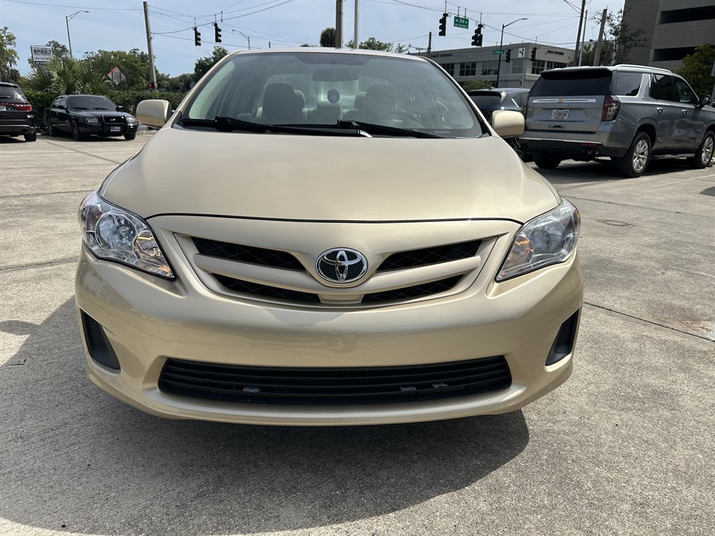 2011 Toyota Corolla - $11,998
