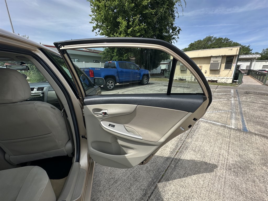 2011 Toyota Corolla - $11,998