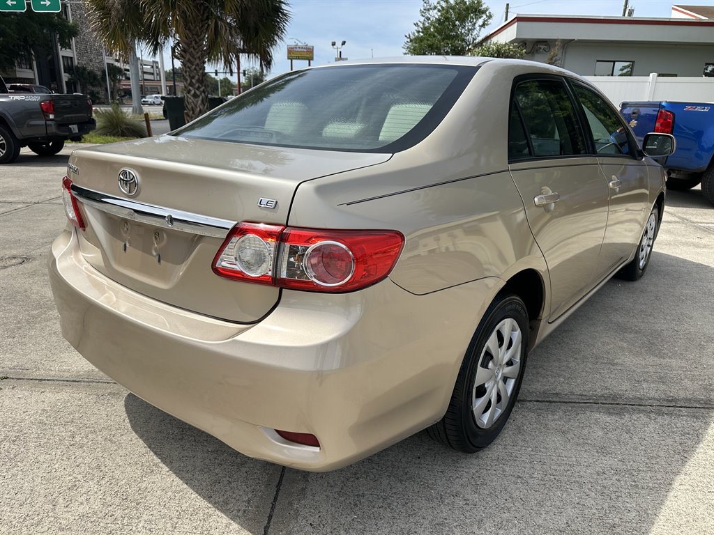 2011 Toyota Corolla - $11,998