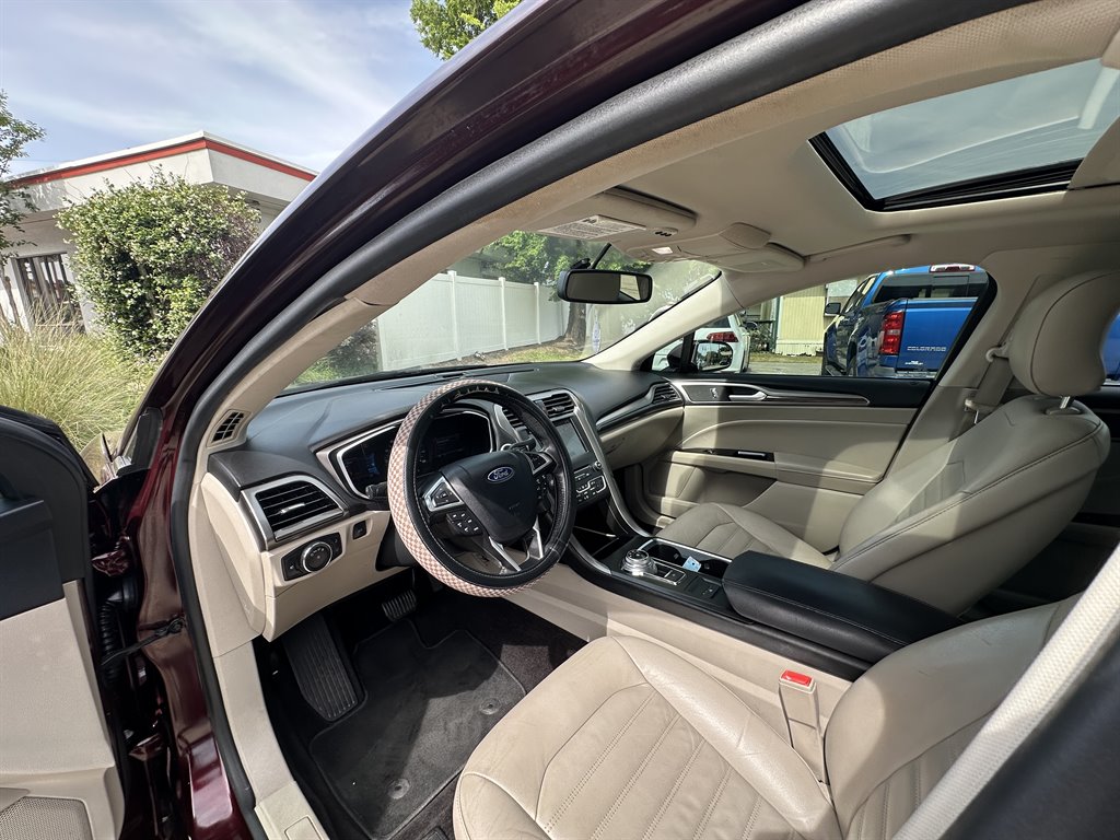 2017 Ford Fusion - $14,995