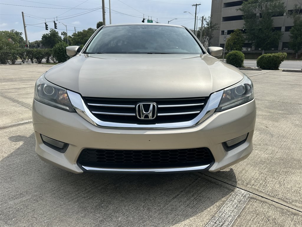 2015 Honda Accord - $15,998