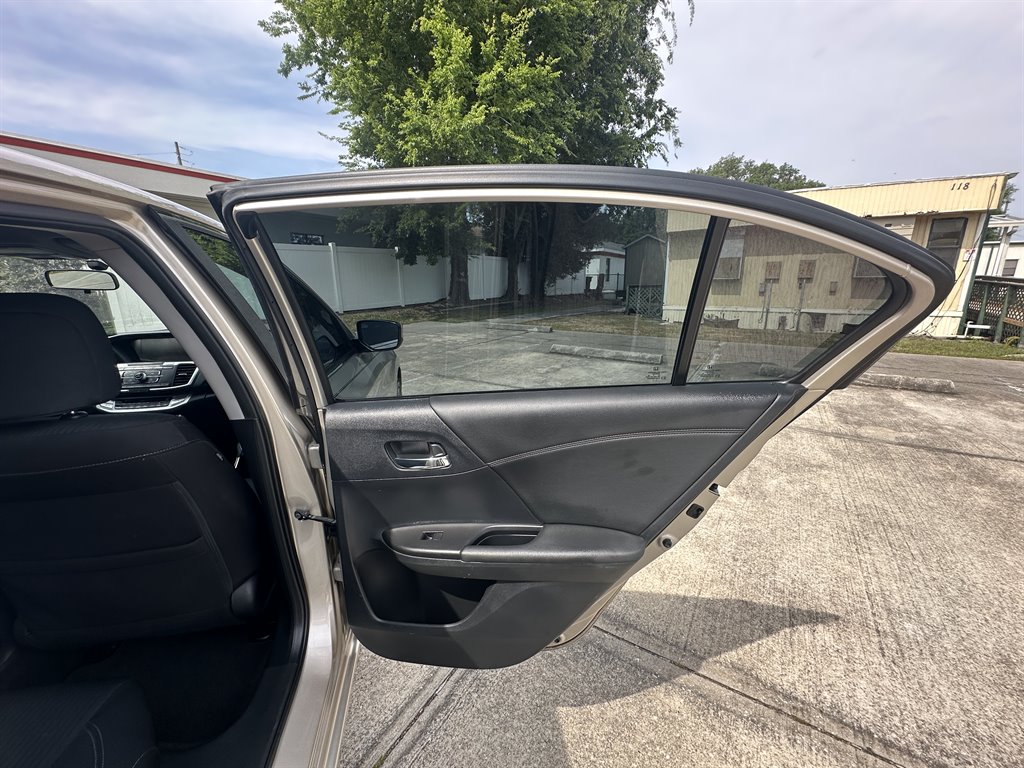 2015 Honda Accord - $15,998